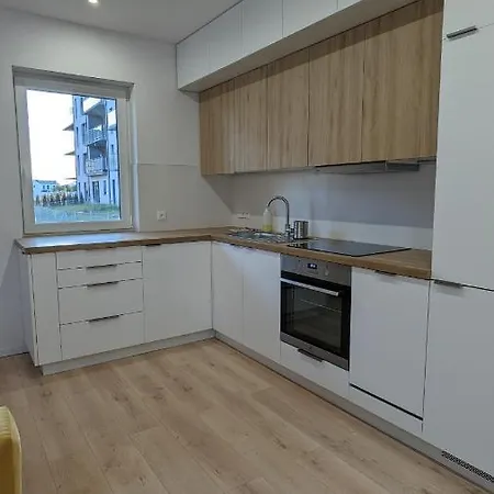 아파트 Apartament *